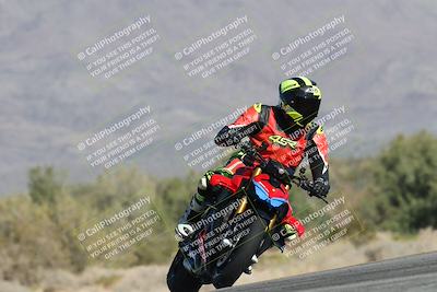 media/Dec-01-2025-Moto Forza (Mon) [[2daa91e15f]]/2-Intermediate Group/Session 2 Turn 9 Entry/